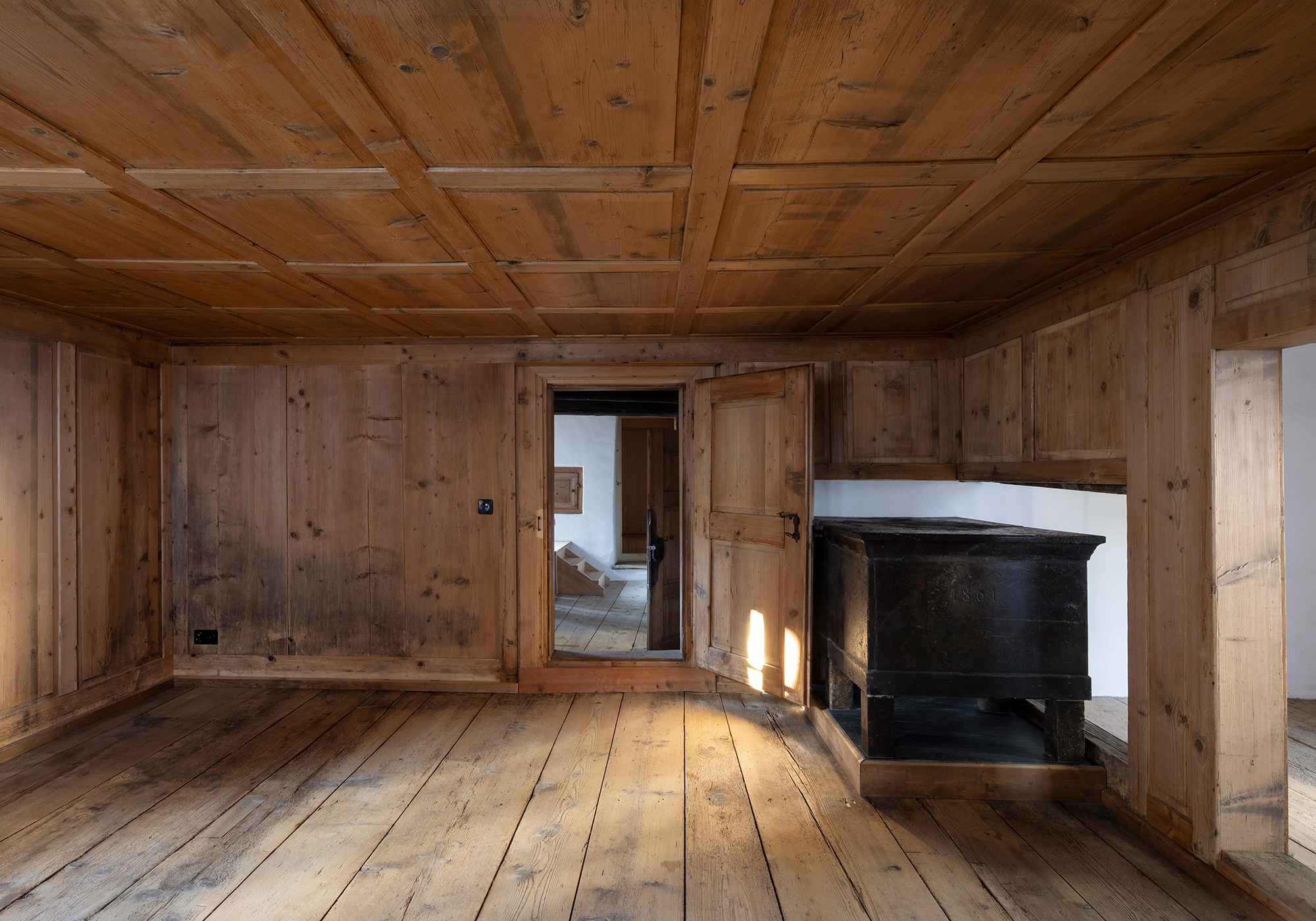 Wohnhaus Castrisch, Roth Architektinnen