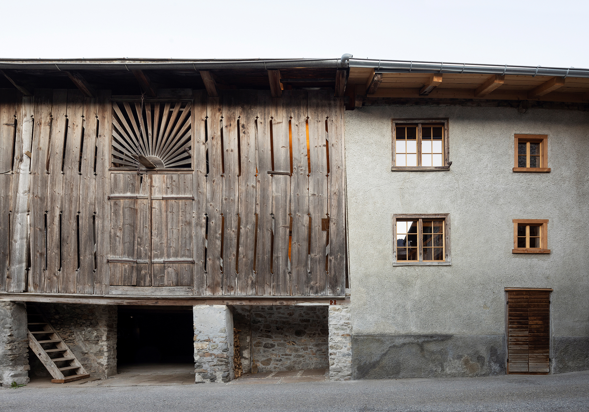 Wohnhaus Castrisch, Roth Architektinnen