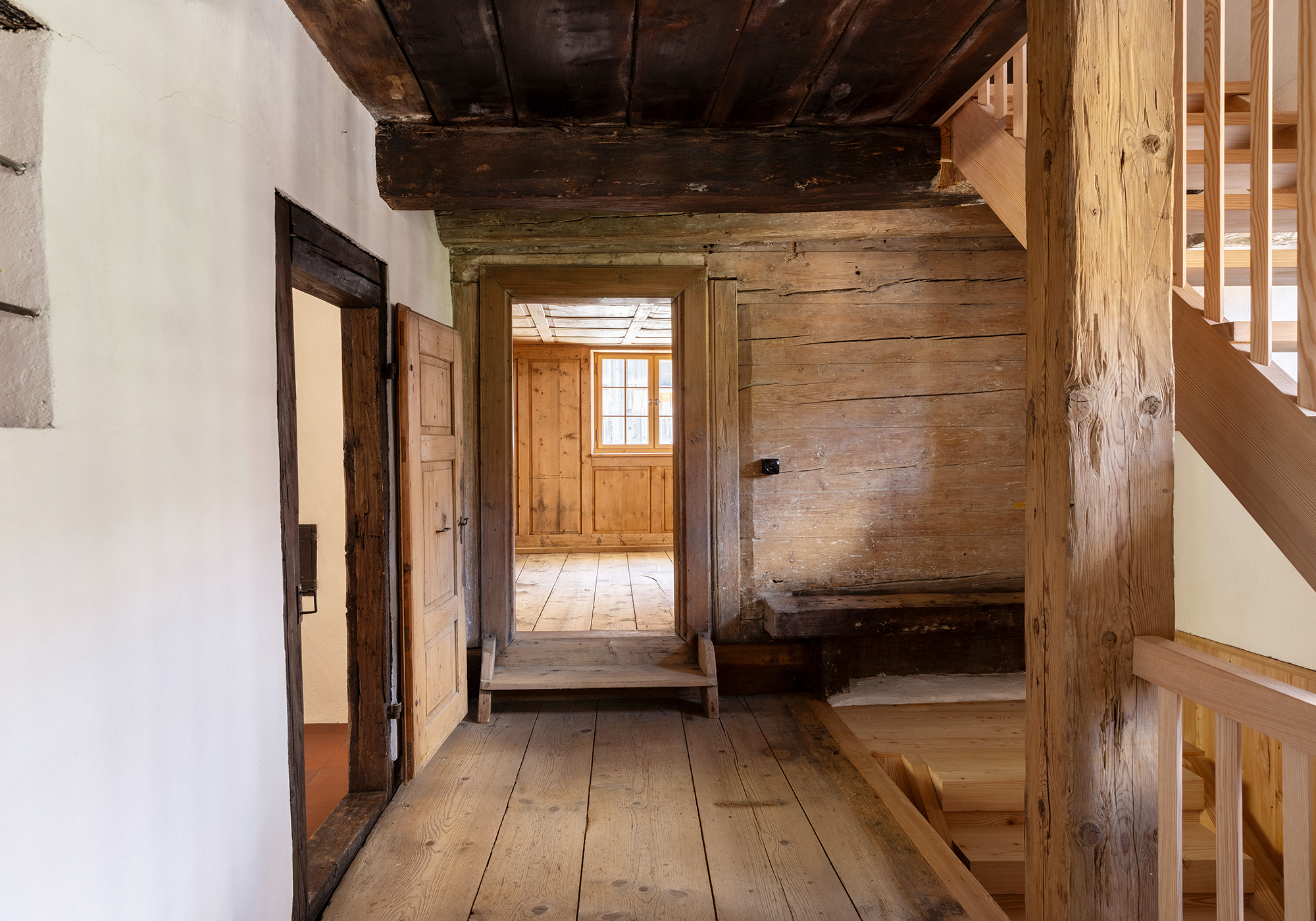 Wohnhaus Castrisch, Roth Architektinnen